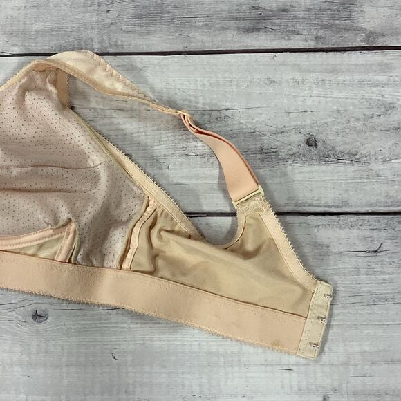 Trulife Naturalwear Mastectomy Bra Womens 36B Nude Wireless 420 - Picture 9 of 9